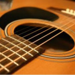chitarra-concerto-cena-vegetariana-vegana-yoga-150x150